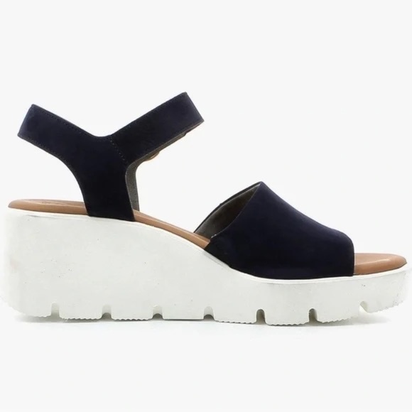 Paul Green blue nubuck leather Chelsea wedge sandal, USA size 9 / UK size 6.5 - Picture 2 of 10